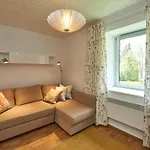 Dodo Apartment