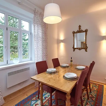 Dodo Apartment *
